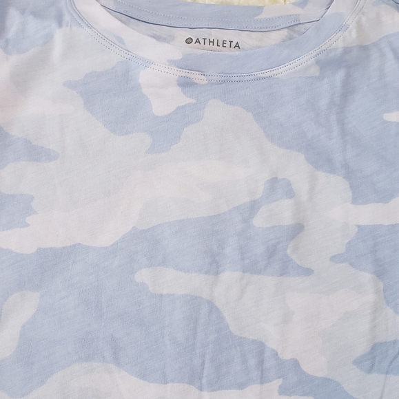 Athleta Organic Daily Blue Camo Crew Tshirt Plus Size NWT - Picture 4 of 7